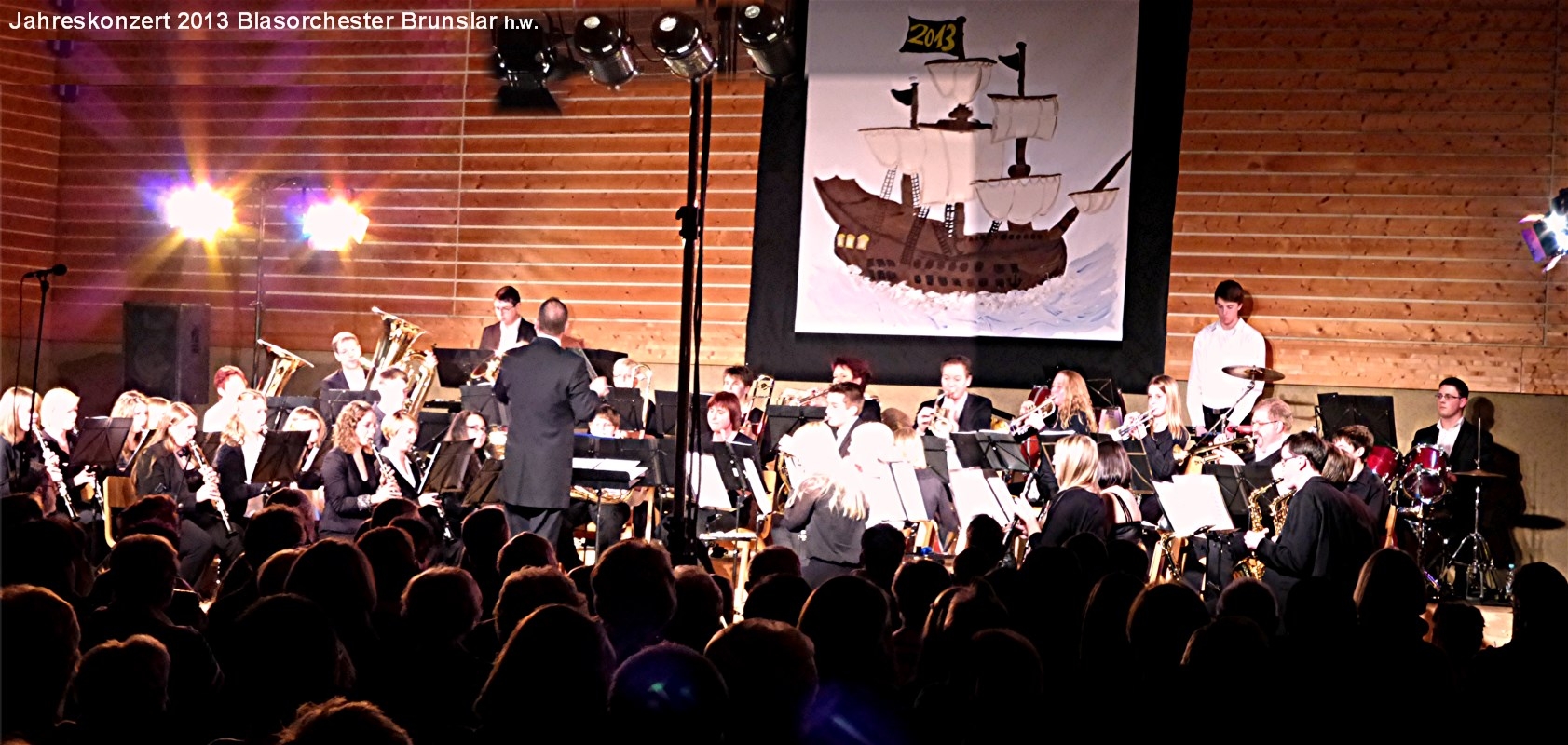 Das große Blasorchester beim Jahreskonzert.