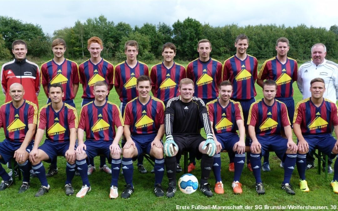 Neue Trikots für unsere erste Mannschaft