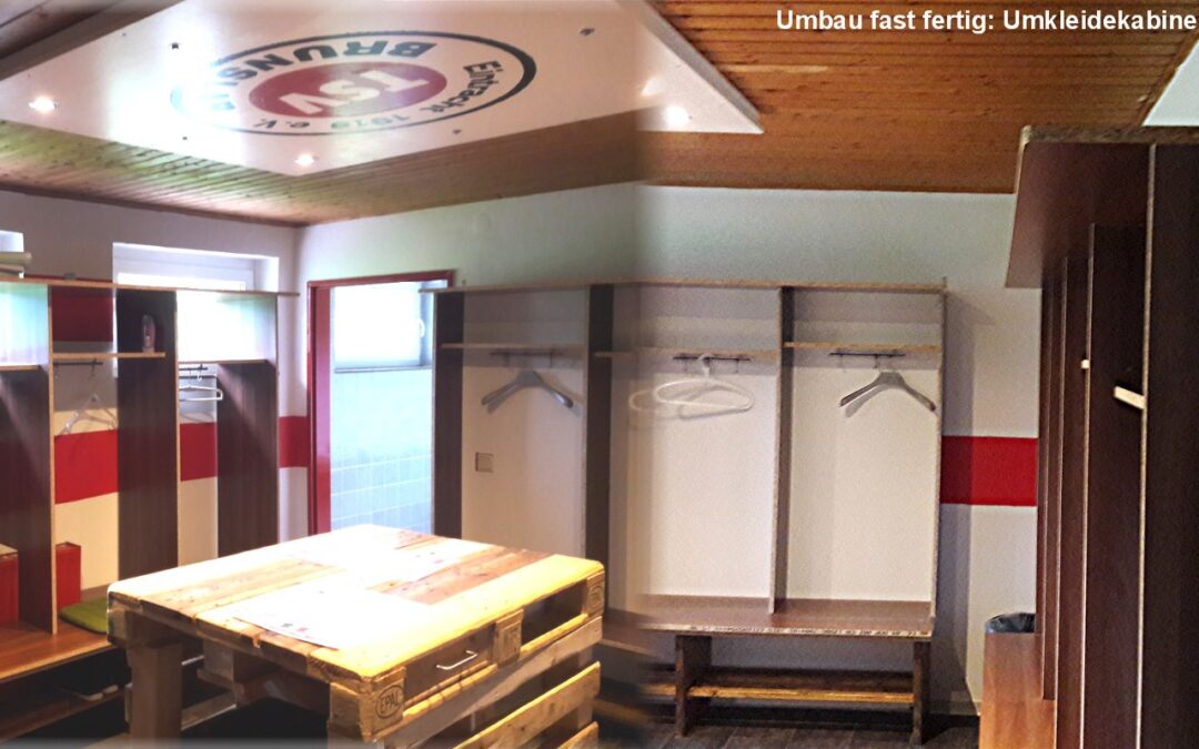 Fussballer erstellen neue Ball-und Geräteräume