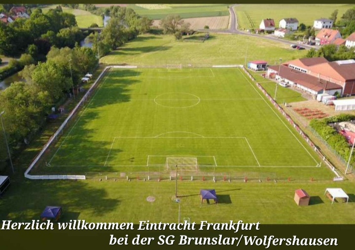 Fußball-Highlight in Brunslar: Eintracht in der Region